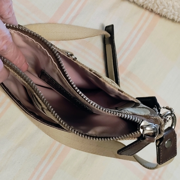 Coach "Legacy Signature Stripe Swingpack" Crossbody Bag Khaki Brown Purse! - Picture 10 of 11